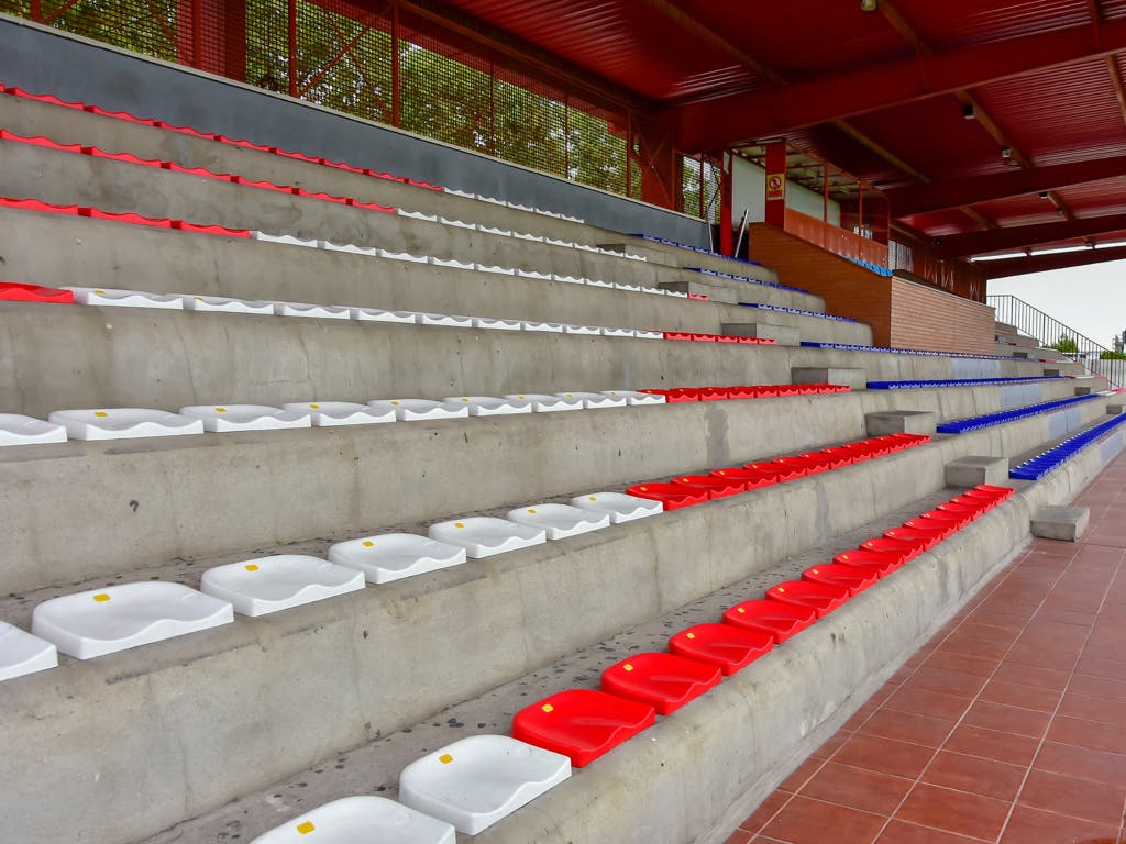 Torrejón reforma los asientos y los vestuarios del estadio Las Veredillas