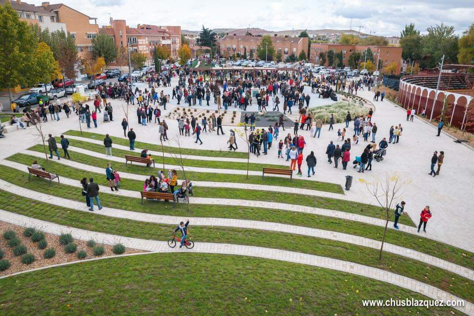 Daganzo estrena nueva Plaza de Cervantes 