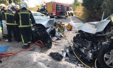 Cinco heridos en un choque frontal entre dos vehículos en la M-404