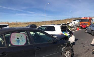 Cuatro niños heridos leves en un accidente múltiple en la A-42