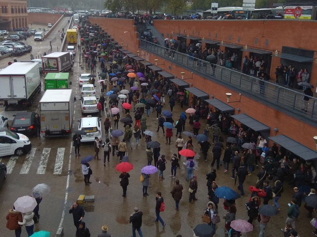 Desalojan la estación de Atocha por una falsa amenaza de bomba