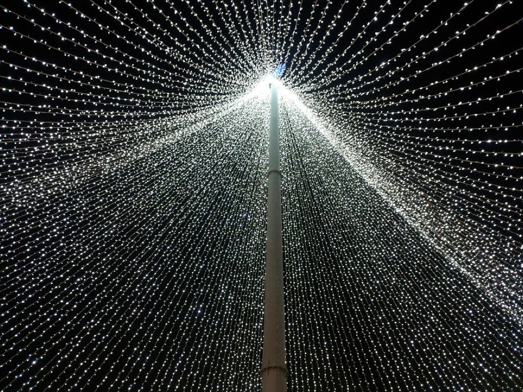 Nueva polémica con las luces de Navidad en Alcalá de Henares
