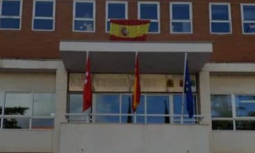 Sigue la polémica con la bandera de España en Mejorada del Campo