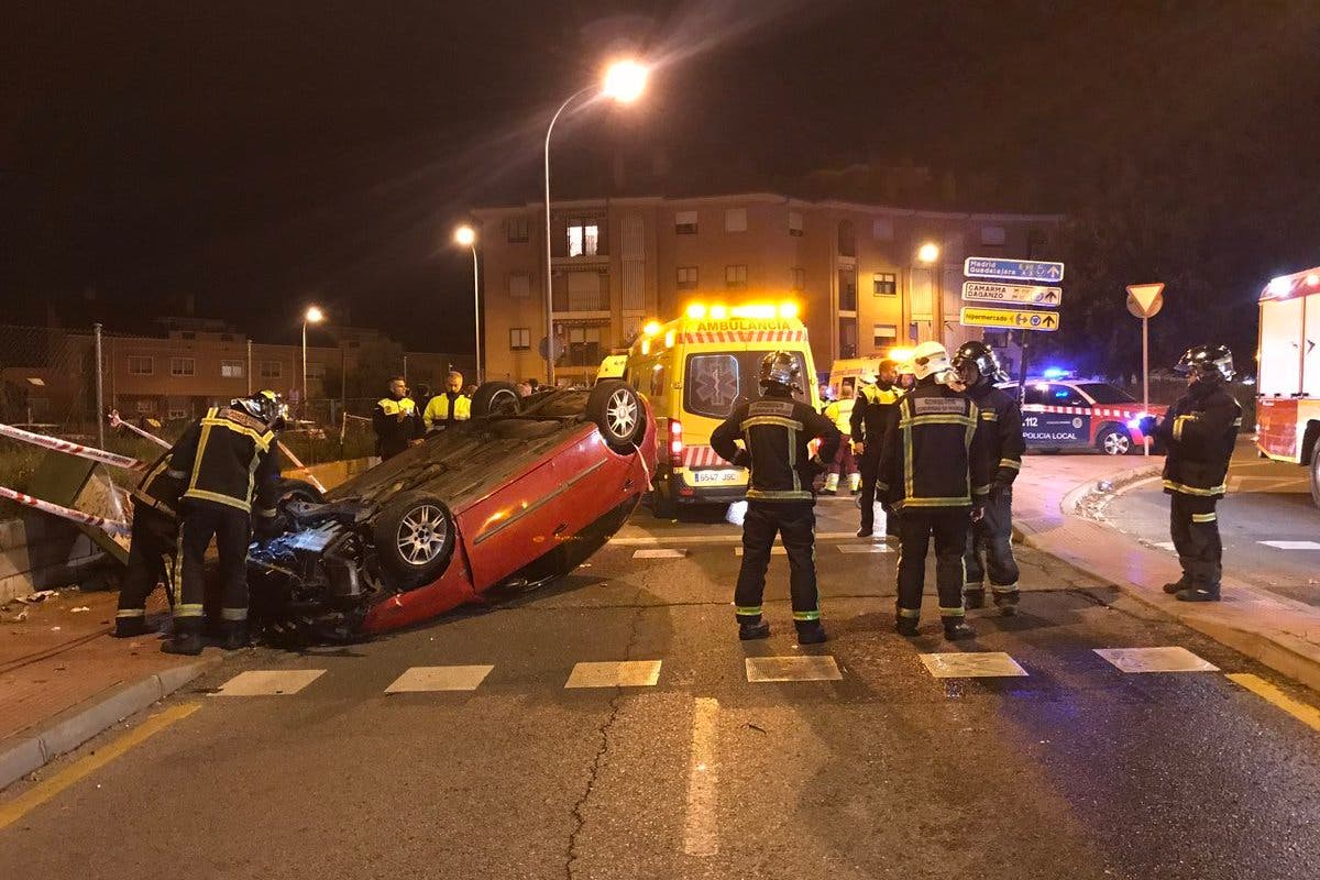 Un coche atropella a varias personas en Alcalá de Henares