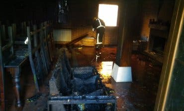 Cuatro heridos en el incendio de una vivienda en Guadalajara 