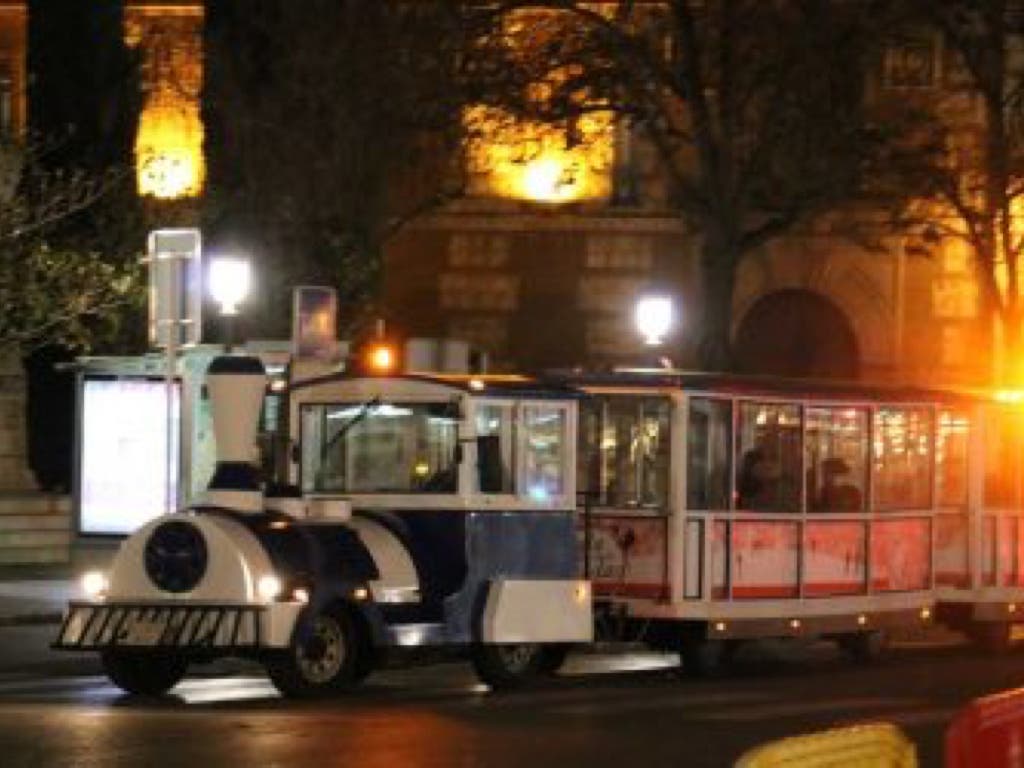 La Policía inmoviliza el trenecito navideño de Alcalá de Henares 