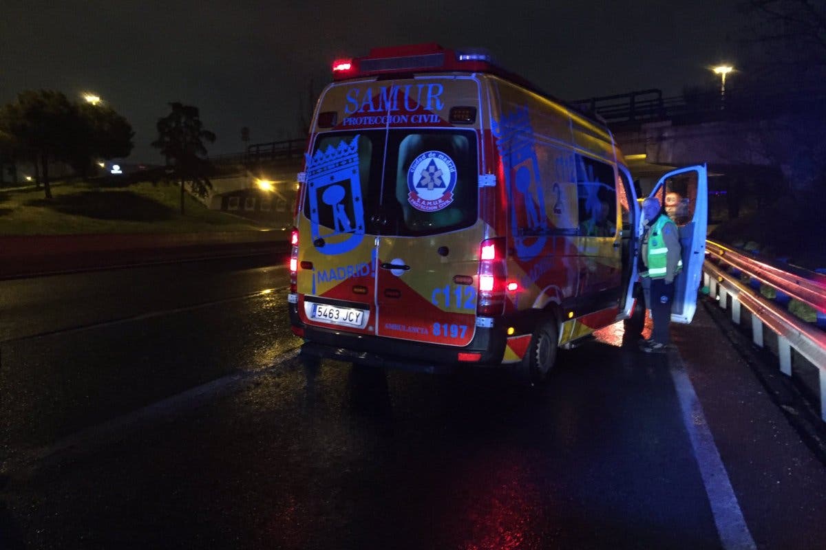 Herida grave una motorista tras sufrir un accidente en la A-2