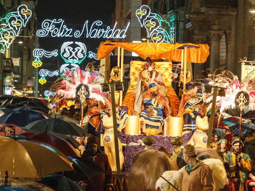 Más de 350 figurantes y 100 animales en la Cabalgata de Reyes de Guadalajara