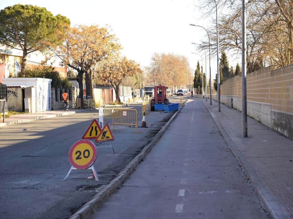 Comienzan las obras para mejorar los accesos al centro comercial La Dehesa de Alcalá de Henares