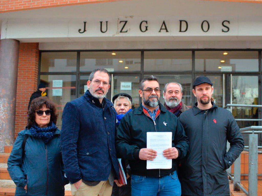 Torrejón niega irregularidades ante la querella «política» de Podemos 