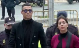 Cristiano Ronaldo hace el paseíllo con Georgina en la Audiencia Provincial de Madrid