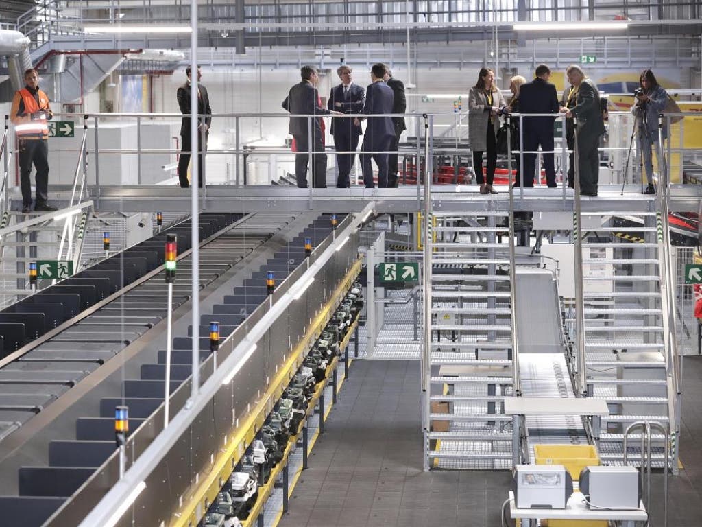 Las nuevas instalaciones de DHL en Barajas crearán 200 nuevos empleos