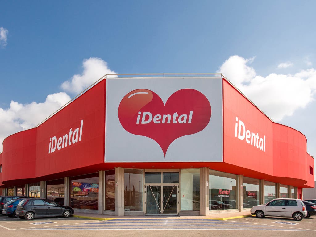 San Fernando de Henares denuncia presiones de bancos a afectados por iDental