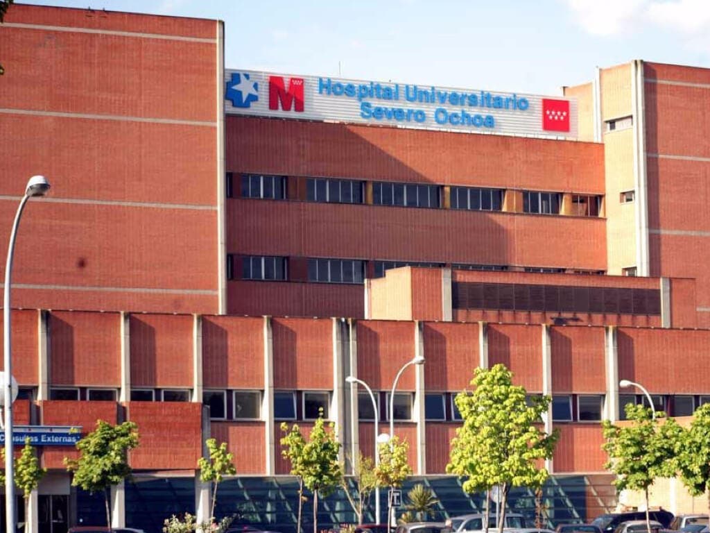 Un enfermero del hospital de Leganés, tercer sanitario fallecido en Madrid por coronavirus