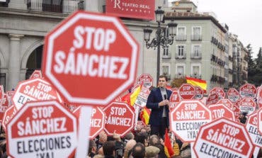 Primera gran manifestación contra Pedro Sánchez en Madrid 