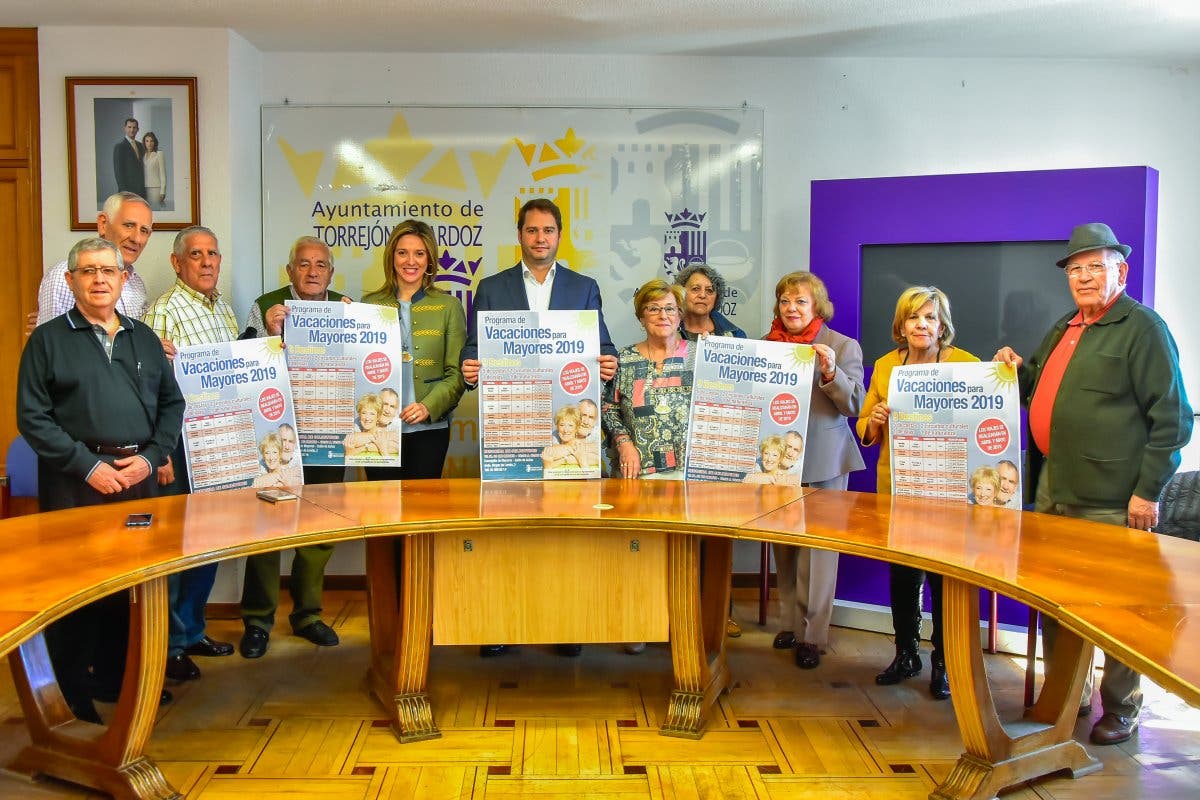 Comienza la inscripción del programa Vacaciones para Mayores de Torrejón
