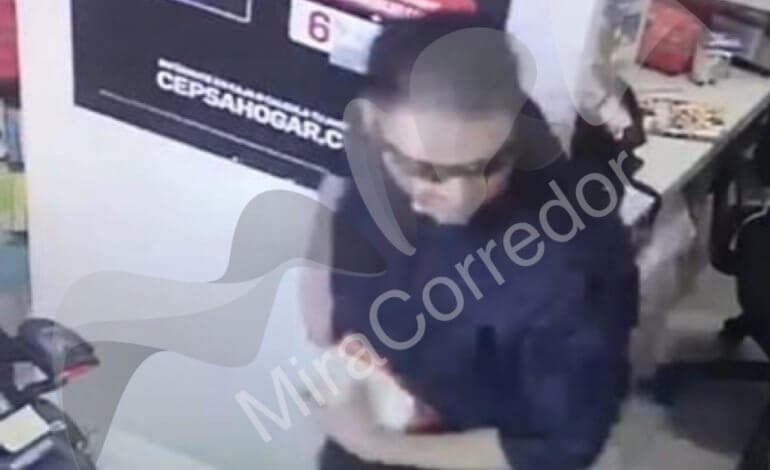 Un hombre atraca con un cuchillo dos gasolineras en Torrejón y San Fernando 