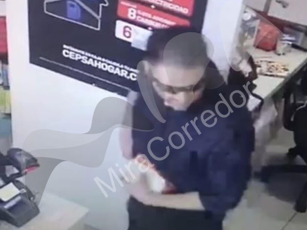 Un hombre atraca con un cuchillo dos gasolineras en Torrejón y San Fernando 