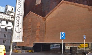 Muere una mujer al caer por el hueco de una escalera del Caixaforum