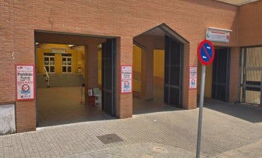 Detenido tras irrumpir amenazando con un cuchillo en un centro de salud de Móstoles