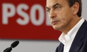Zapatero arropa a la alcaldesa de Velilla como candidata a la reelección