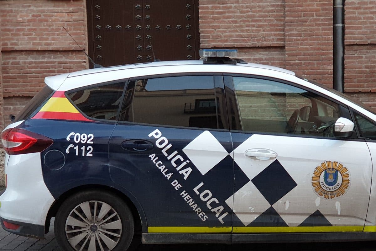 Brutal agresión a dos policías locales de Alcalá de Henares 