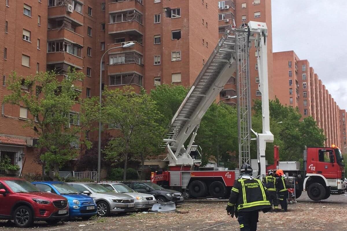 Varios heridos por una explosión en un edificio de Vallecas