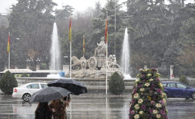 Lluvia generalizada y frío desde el jueves y en el puente de Todos los Santos