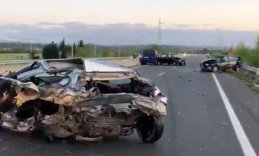 Un muerto y tres heridos en un accidente en Fuente el Saz