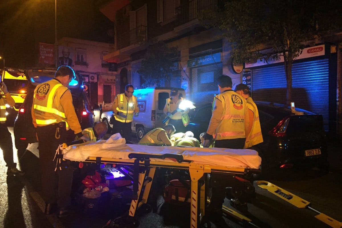 Herido grave tras ser atropellado por un taxi en Usera