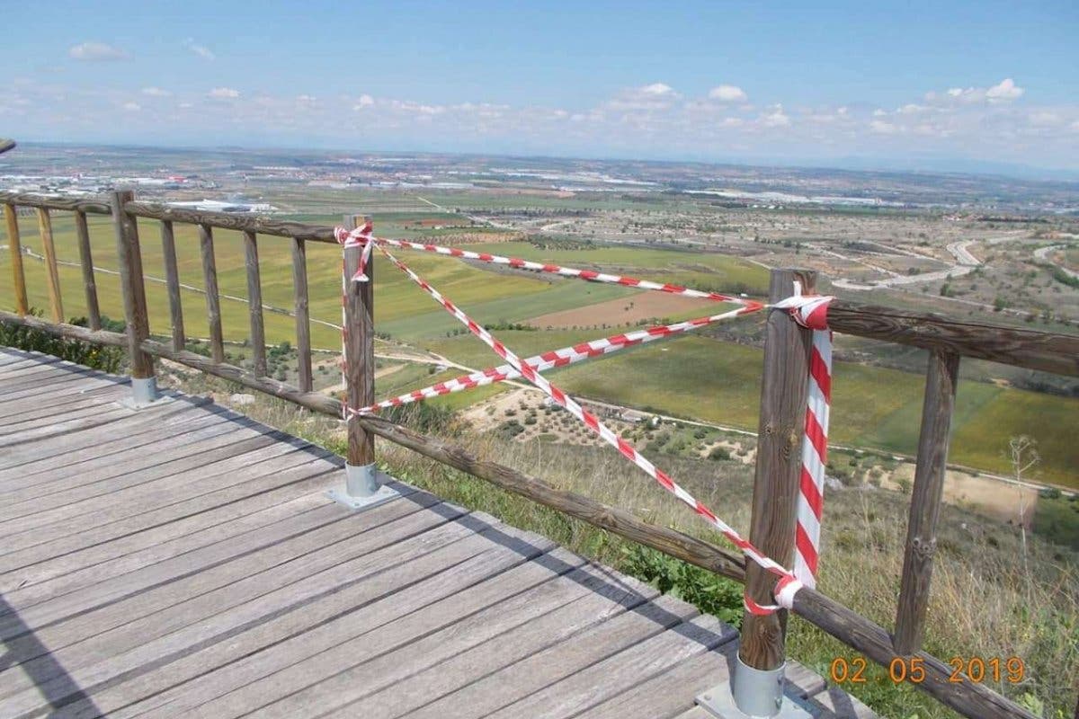 Nuevos destrozos en el Mirador del Castillo de Chiloeches