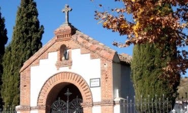 Roban más de 60 crucifijos en el cementerio de Cabanillas del Campo