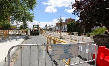 Cortes en la calle Colombia de Coslada por obras del Canal