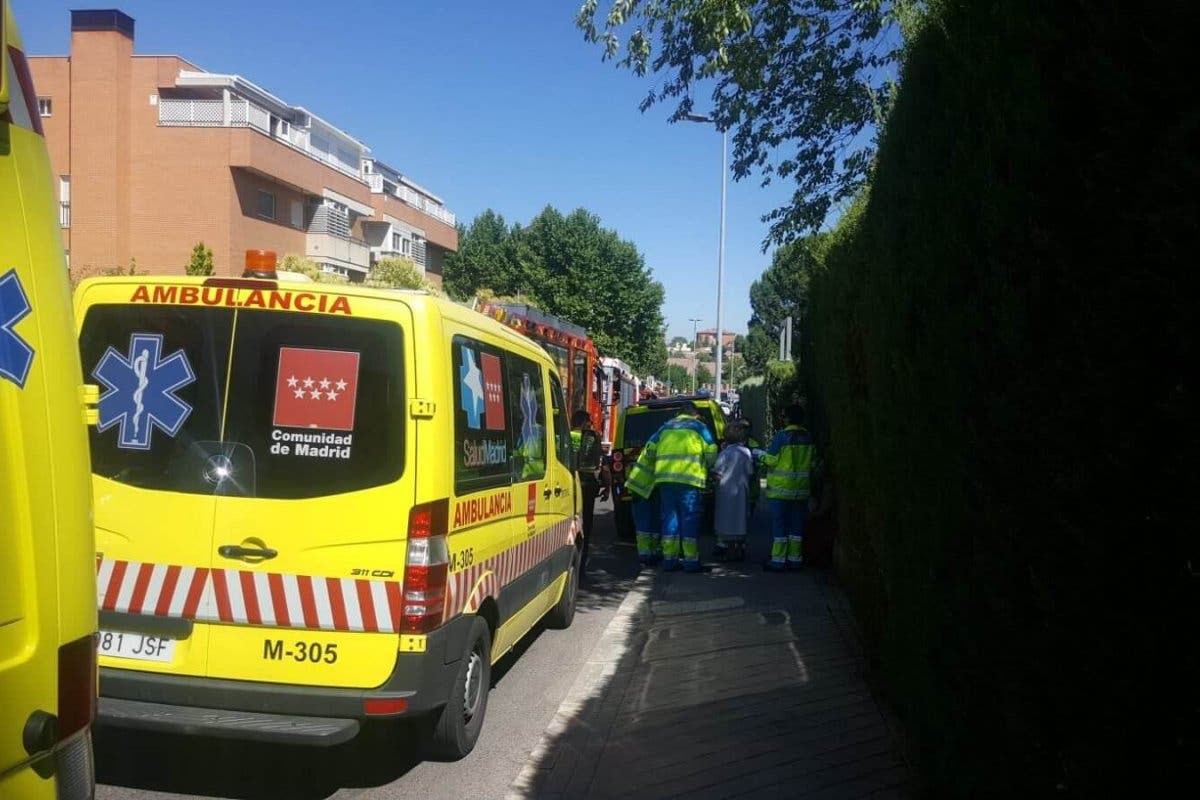 Intoxicadas una decena de personas en un incendio en Rivas