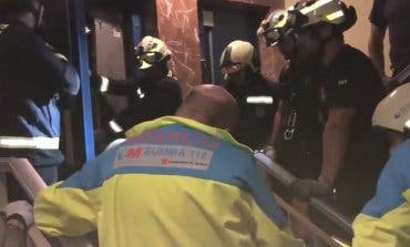 Herido un joven al desprenderse un ascensor desde un cuarto piso