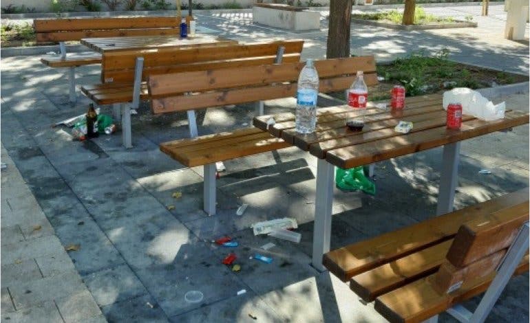 Vandalismo nocturno en un parque recién inaugurado en Alcalá de Henares