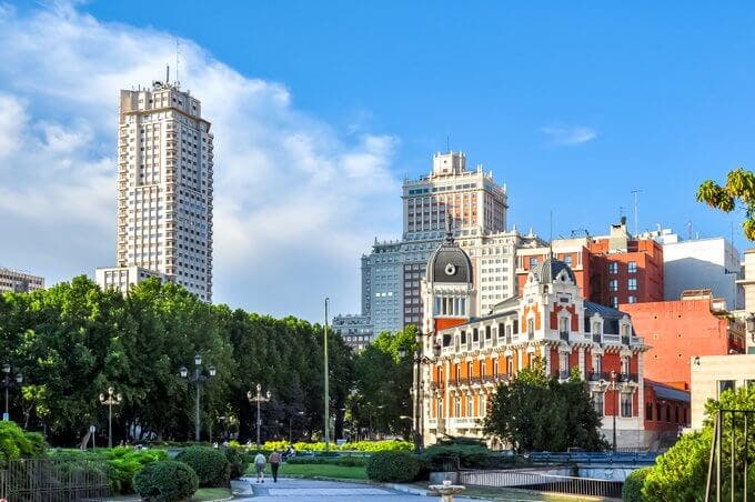 Siete planes para hacer en agosto en Madrid yendo en Metro