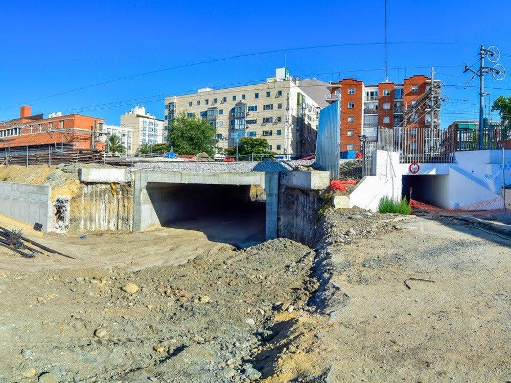 El nuevo túnel de la calle Enmedio de Torrejón abrirá en noviembre