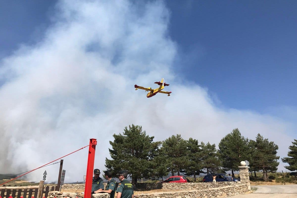 Activado el nivel 1 de emergencia por incendios en Miraflores y La Granja