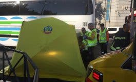 Muere una motorista al chocar contra un autocar en Cibeles