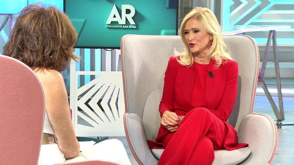Cifuentes rompe su silencio tras su dimisión: «En el PP hubo fuego amigo»