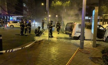 Se incendia en Madrid una furgoneta eléctrica cargada con baterías de litio