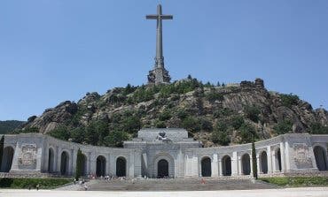 Sigue aquí en directo la exhumación de Franco del Valle de los Caídos