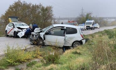 Cuatro heridos en un accidente de tráfico en la Carretera de Vicálvaro