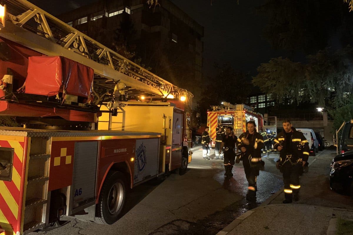 Dos heridos graves tras una explosión en el cuarto de calderas de un edificio de Chamartín