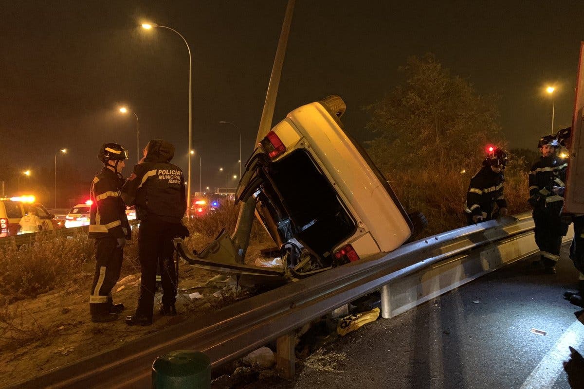 Herido un joven tras sufrir un accidente en la A-2