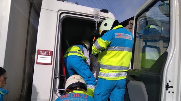 Aparatoso accidente con tres camiones y dos coches implicados en la A-42