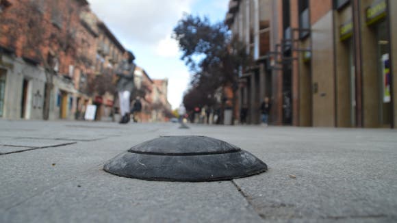 Alcalá de Henares retirará los champiñones de la calle Libreros 