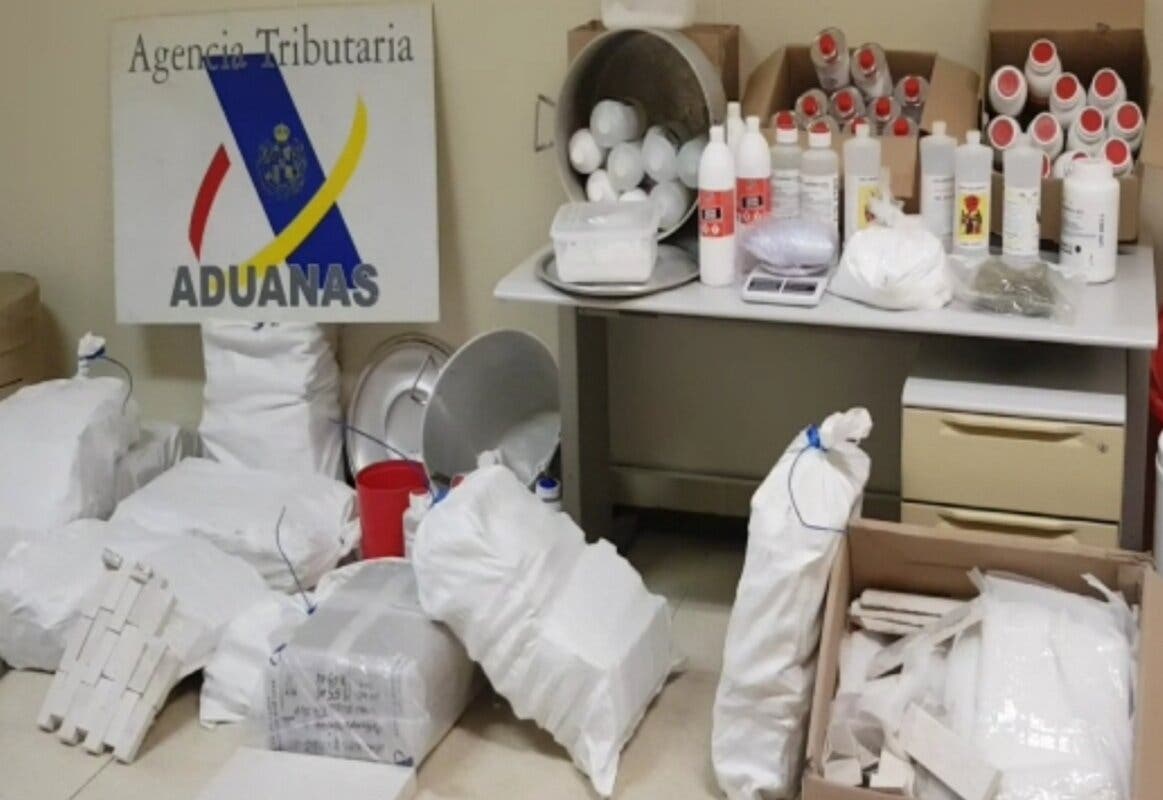 Desmantelado en Vallecas uno de los mayores laboratorios de metanfetamina de España