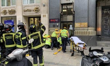 Muere la mujer que ingresó crítica tras caerle encima parte de una cornisa en Madrid